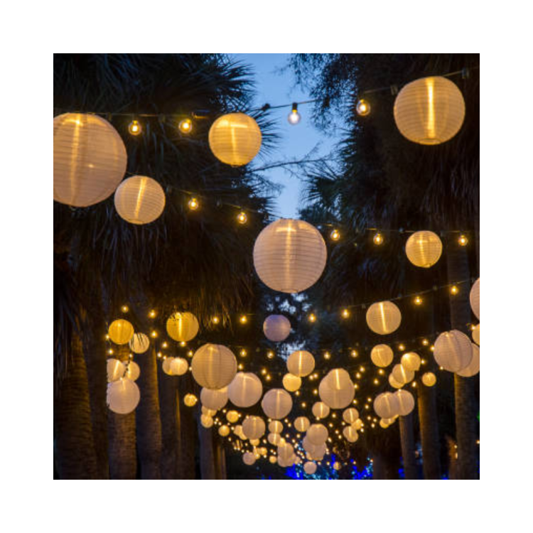 Outdoor Lantern String Lights (Medium Density)